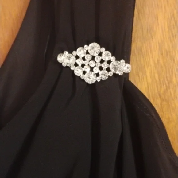 Cold Shoulder Formal Dress - Picture 4 of 6